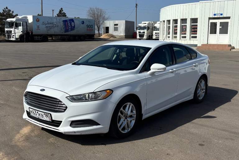 Продам свой автомобиль ford fusion (американец) 2013 года, двигатель атмосферный 2,5 литра, на обычном автомате. Автомобиль пригонял для себя в 2021 году, я один хозяин, авто комфортный и надежный, установлен газ (вписан в стс). Все технические жидкости менялись вовремя, пробег 170к. За 4 года эксплуатации ни разу не подводил. Причина продажи, покупка более нового авто. Vin: 3fa6p0h70er187325. - фотография - 2
