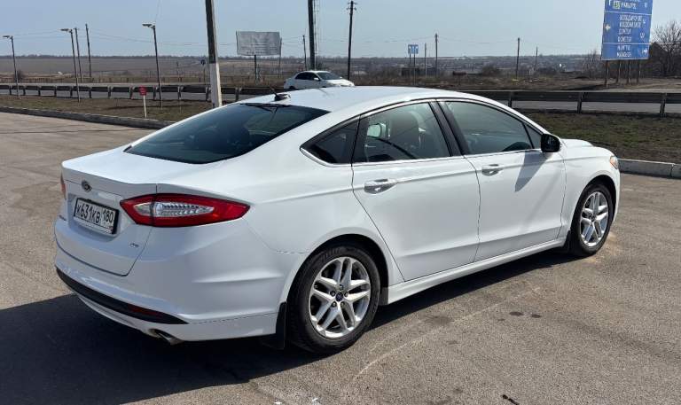 Продам свой автомобиль ford fusion (американец) 2013 года, двигатель атмосферный 2,5 литра, на обычном автомате. Автомобиль пригонял для себя в 2021 году, я один хозяин, авто комфортный и надежный, установлен газ (вписан в стс). Все технические жидкости менялись вовремя, пробег 170к. За 4 года эксплуатации ни разу не подводил. Причина продажи, покупка более нового авто. Vin: 3fa6p0h70er187325. - фотография - 6