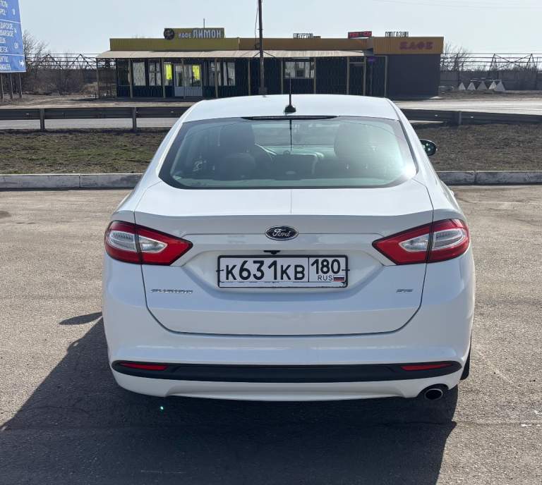 Продам свой автомобиль ford fusion (американец) 2013 года, двигатель атмосферный 2,5 литра, на обычном автомате. Автомобиль пригонял для себя в 2021 году, я один хозяин, авто комфортный и надежный, установлен газ (вписан в стс). Все технические жидкости менялись вовремя, пробег 170к. За 4 года эксплуатации ни разу не подводил. Причина продажи, покупка более нового авто. Vin: 3fa6p0h70er187325. - фотография - 7