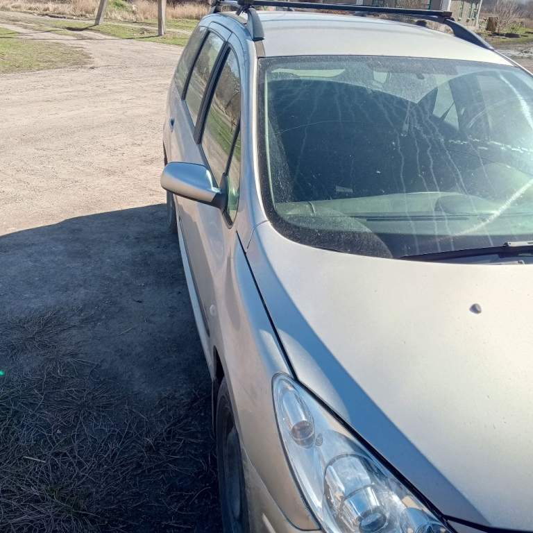 Продам пежо307 2007г. Цена 350000тр торг все вопросы по т. +79494419731 - фотография - 1