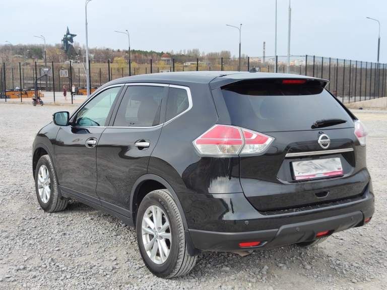 Nissan x-trail iii t32
Год: 2015
Тип кпп: автоматическая
Пробег: 170
Дополнительная информация: 2.0 литра, бензин, 144л. С. , передний привод, cvt вариатор.
✅ Камера заднего вида
✅ Андроид (камера зад. Вида, navi, usв, вt)
✅ Круиз, датчик света, дождя, омыватель
✅ Климат обогрев зеркал +лоб+зад стекла
✅ Парки перед+зад
✅ Сигналка с автозапуском
✅ Запуск с кнопки
✅ Элекро зеркала, электропривод багажника
✅ Мульти руль
В хор. Состоянии, полностью обслуженный (ходовая+масло+фильтра). На данный момент делать ничего не надо. Мотор работает ровно, тяга хорошая, пинков рывков нет. Ходовая вся в норме. Салон в идеальном состоянии, пластик не затерт, потолок светлый, ощущение нового авто. Родные 17 литые диски. Лето триангл + комплект зимы nokian. Торг у авто.
Донецк
Звонить с 9 до 20
Цена: 1680000 руб.
📲 Tg: михаил,
📞 Звоните: +79493148814 - фотография - 16