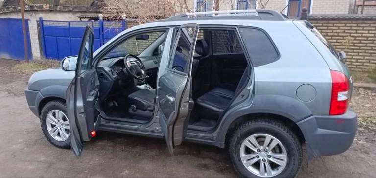 Продам авто в хорошем состоянии
2012 Год 2.0 бензин коробка автомат
Не бит
Город алчевск
Не пригон, автомобиль местный
+79591400470 Цена 1.3 - фотография - 3