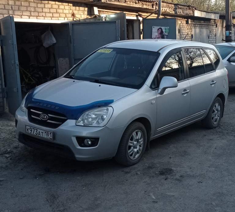 Продам kia carens компактвэн 2.0 mt 2008 2 хозяина, газ+бензин пробег 2440000, электрозеркала с подогревом, эл. Стеклоподъемники, климат контроль, сигнализация, без дтп, родной окрас, гаражного хранения, фаркоп.
Непрокуренный салон. Своевременное обслуживание. Заменены все расходники, новые чехлы, комплект зимней резины на дисках, цена 850 000 р. Торг у капота. Дополнительную информацию по телефону
Тлф 89591522183 - фотография - 9