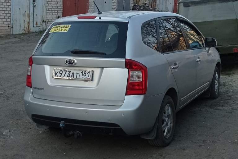 Продам kia carens компактвэн 2.0 mt 2008 2 хозяина, газ+бензин пробег 2440000, электрозеркала с подогревом, эл. Стеклоподъемники, климат контроль, сигнализация, без дтп, родной окрас, гаражного хранения, фаркоп.
Непрокуренный салон. Своевременное обслуживание. Заменены все расходники, новые чехлы, комплект зимней резины на дисках, цена 850 000 р. Торг у капота. Дополнительную информацию по телефону
Тлф 89591522183 - фотография - 11