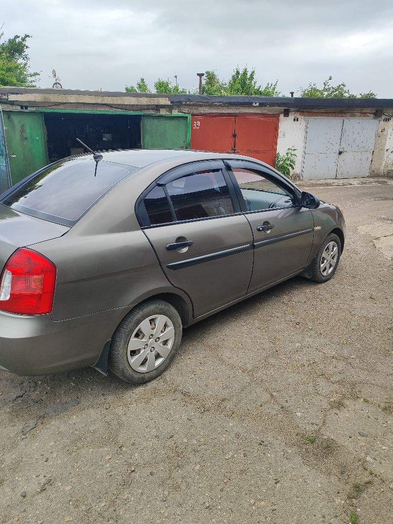 Продам hyundai accent 1.4. 2009 года турецкой сборки. Пробег 190000. В машине присутствует гидроусилитель руля, четыре стеклоподъёмника, обогрев зеркал, кондиционер, сигнализаци. Машина в очень хорошем состоянии. Бережное обращение. Гаражное хранение. Замена моторного масла каждые 7000 км. Цена 620000 рублей торг тел.79494769618.
Сегодня в 09:09 - фотография - 3