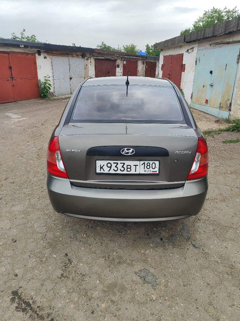 Продам hyundai accent 1.4. 2009 года турецкой сборки. Пробег 190000. В машине присутствует гидроусилитель руля, четыре стеклоподъёмника, обогрев зеркал, кондиционер, сигнализаци. Машина в очень хорошем состоянии. Бережное обращение. Гаражное хранение. Замена моторного масла каждые 7000 км. Цена 620000 рублей торг тел.79494769618.
Сегодня в 09:09 - фотография - 5