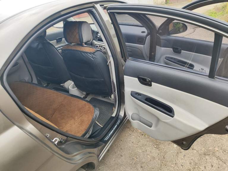 Продам hyundai accent 1.4. 2009 года турецкой сборки. Пробег 190000. В машине присутствует гидроусилитель руля, четыре стеклоподъёмника, обогрев зеркал, кондиционер, сигнализаци. Машина в очень хорошем состоянии. Бережное обращение. Гаражное хранение. Замена моторного масла каждые 7000 км. Цена 620000 рублей торг тел.79494769618.
Сегодня в 09:09 - фотография - 10