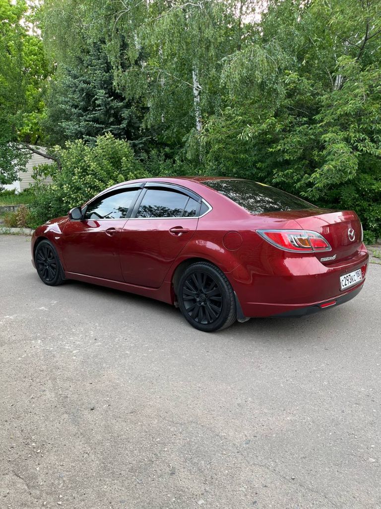 ❗❗❗Срочно❗❗❗mazda 6 gh,2008 года,280тыс. Родного пробега,1.8 мотор, мкпп, очень комфортная и управляемая машинка, комплектация touring:гур, двухзонный климат, круиз, эл зеркала, складывание зеркал, подогрев сидений, обогрев зеркал, зеркало салона с функцией авто затемнения, андроид магнитола, мульти руль, абс, есп, подушки безопасности, датчик света, датчик дождя, парктроник, адаптивный свет afs, сигнализация с обратной связью, два ключа, по салону авто в отличном состоянии, работает каждая функция и кнопочка, машинка обслуживается своевременно, сел и катаешься, по кузову в меру эксплуатации, после полного то, есть небольшие сколы, царапинки, пороги дно и стаканы в отличном состоянии, по документам все отлично, я собственник, переоформление в мрэо, осмотр в г. Макеевка, цена 865000₽, без торга!!!!тел +79493579162. - фотография - 5