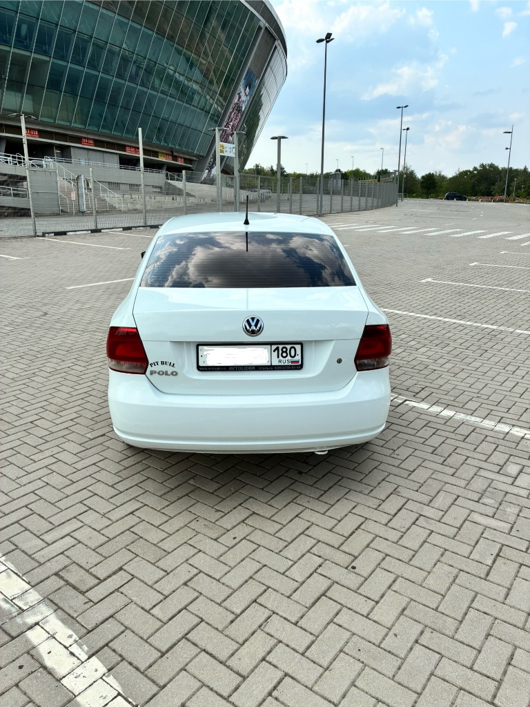 Продается volkswagen polo 2014г. 1,6
5Ст. Кпп, оригинальный пробег 194 000 км. , сервисная книга.
Автомобиль обслужен, вложений не требует, на новой летней резине r14. Имеется кондиционер, 4 стеклоподъемника, электроусилитель руля, abs, сигнализация с автозапуском starline, цена 900 000₽. Торг у капота. +7(949)39-19-769 - фотография - 4