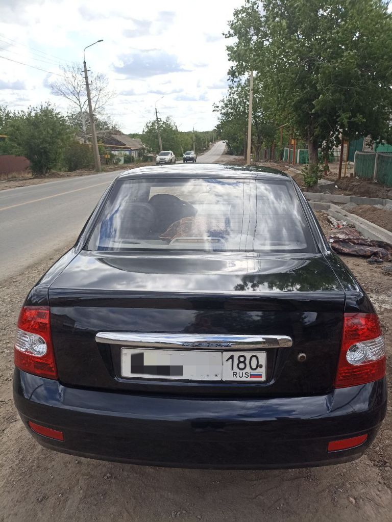 Продаётся 217030 lada priora 2009 года.

Мотор 1.6 на бензине.

Пробег 298826 км.

Документы все в наличии, для полного переоформления.

Цена 380.000р + небольшой торг.

+79493250934 - фотография - 7