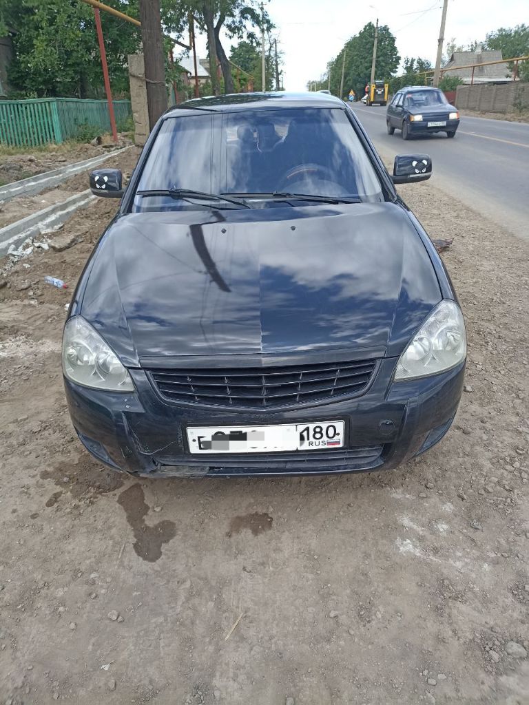 Продаётся 217030 lada priora 2009 года.

Мотор 1.6 на бензине.

Пробег 298826 км.

Документы все в наличии, для полного переоформления.

Цена 380.000р + небольшой торг.

+79493250934 - фотография - 8