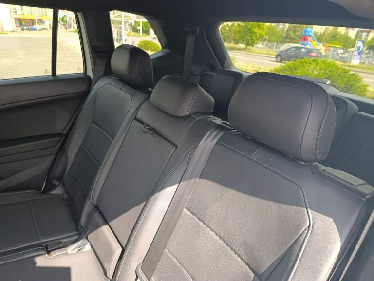 Продам wolkswagen tiguan all space 2.0 se r- line long- удлинённый 7 мест, 2020 г. Пробег 55 тыс. Км. Мин. Удар /задний бампер/, идеал, цена 3,250млн. Руб. +79493185445 николай. Состояние идеал - фотография - 10