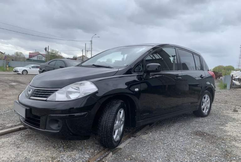 Nissan tiida 2008 год 1.6 я владелец
Продам ниссан тиида мотор один из самых надёжных 1.6, салон трансформер, заднее сиденье двигается полностью вперед и назад и складывается
Есть кондиционер, холодит, мультируль
Чистый салон, хорошая штатная музыка, два ключа
Машина европейка
Оформлена на меня, я собственник
Цена 455.000 торг возможен
+79494675501 - фотография - 11