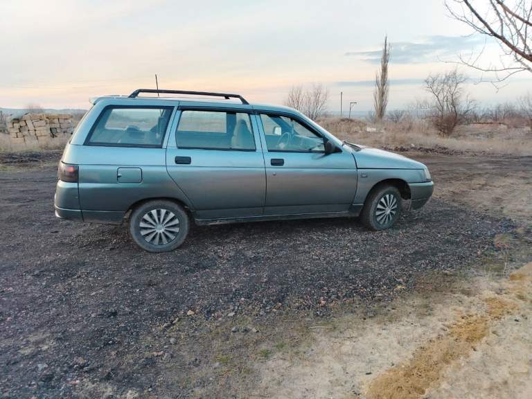 Продам ваз 2111 в хорошем состоянии! Цена 400р. Тел +79497247102 луганск - фотография - 6