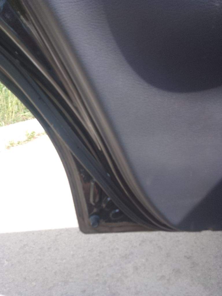 Продам хороший автомобиль daewoo sens, объём 1,3 год 2012, пробег 122000, цвет чёрный, я владелец, документы в порядке, цена 250к, торг у капота, телефон +79494701529 - фотография - 4