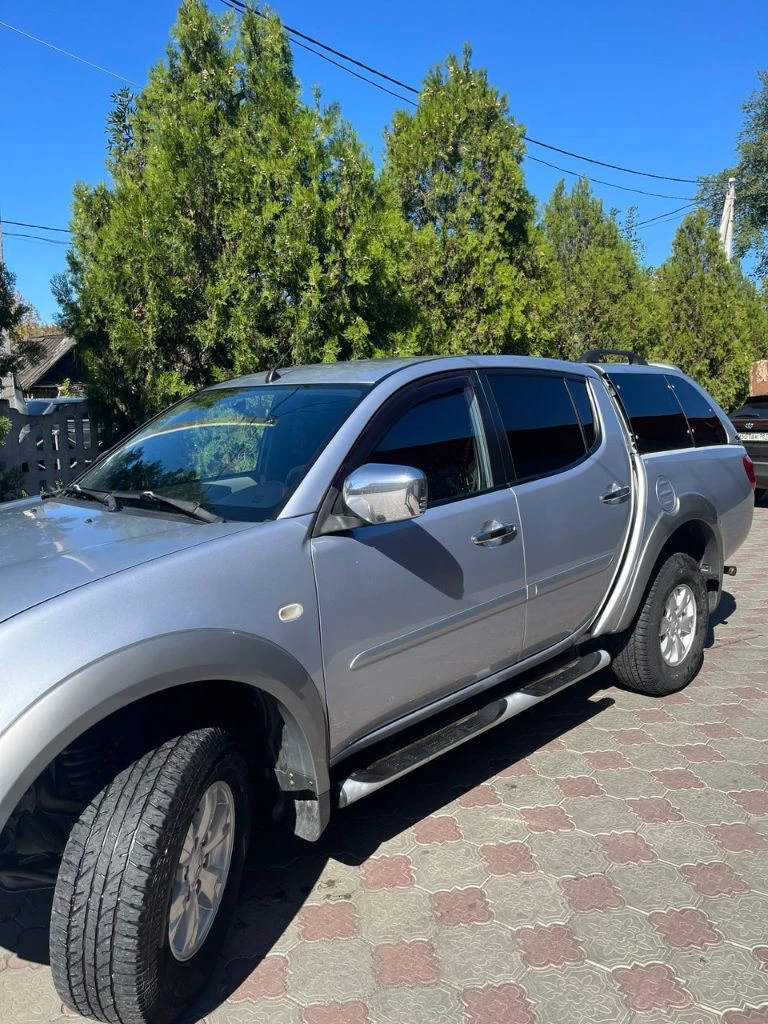 Mitsubishi l200, 2013 года выпуска, рестайлинг.2,5 дизель,
Автомат, раздатка super select
Пробег 136 тысячи километров

В отличном состоянии, алюминиевая защита днища, турбо таймер к авто прилагается кунг, и зимняя резина на дисках. 2,2 млн, территориально г. Красный луч(хрустальный)
Т. +79591088833 - фотография - 13