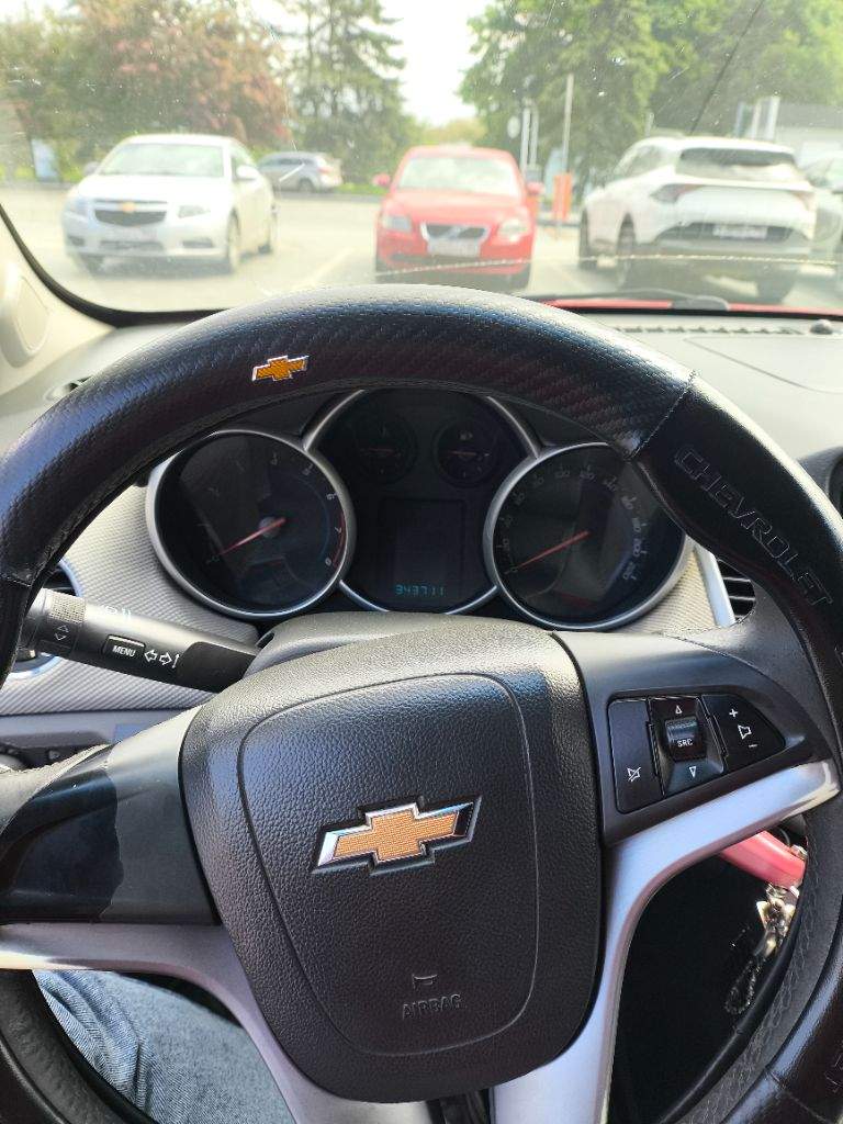 - Chevrolet cruze 1.6 2009
- 500Т. Руб
- Пробег 344000
- Есть моменты по кузову и лкп (всё есть на фото, дополнительно могу скинуть ещё)
- На ходу каждый день, без срочных вложений по технике
- Стекла родные в круг (на лобовом трещина)
- 10 Тыс. Назад поменян комплект грм с помпой, сальники распредвалов, стойки стабилизатора.
- Новые передние стойки, рулевые наконечники, сайлентблоки, тросы ручника
- На развале был
- Кондиционер заправлен
- Владею 1.5 года
- Доки в порядке
- Автотеку по запросу скину
- Иловайск
+79494608629 - фотография - 8