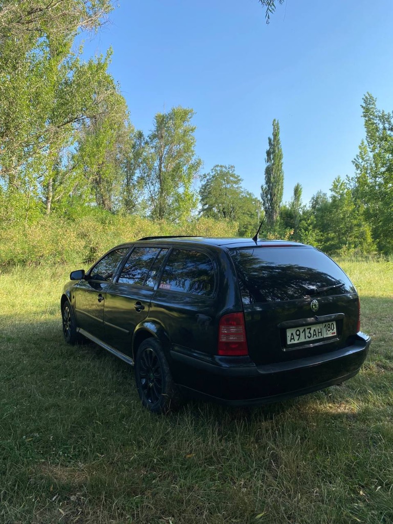 Skoda octavia tour 1.8 turbo | универсал | 1999 год
Цена: 400 000 рублей
Город:
Продается skoda octavia tour с надежным и экономичным турбированным двигателем 1.8. Универсал — идеальный выбор для семьи или работы. Просторный салон и вместительный багажник.
Характеристики:
Двигатель: 1.8 turbo
Коробка передач: механическая
Кузов: универсал
Привод: передний
Цвет:
Птс: оригинал
Владелец:
Связь : +7 (949) 058-59-14 - фотография - 1