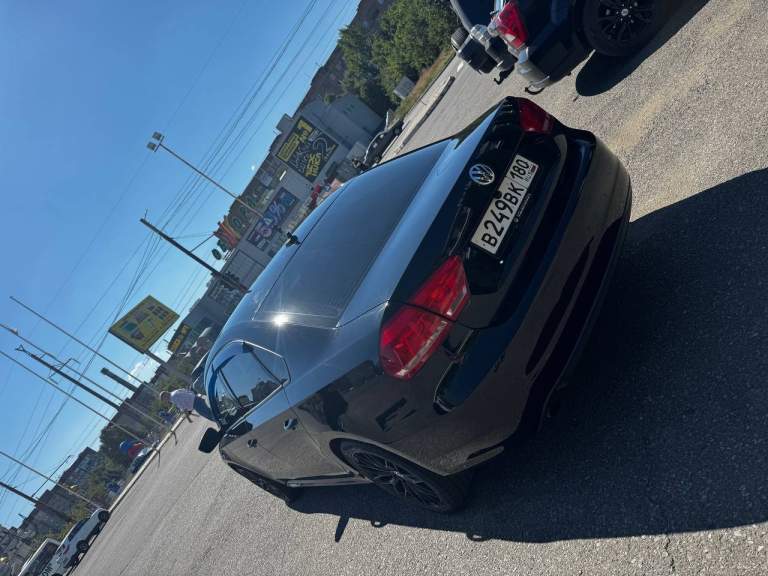 Продам volkswagen passat b7, 2015 г. В, пробег 250000 т. К. ,автомобиль полностью в исправном состоянии, ходовка целая только после диагностики, двигатель не дымит 1.8 турбо (цепи заменены абсолютно все)(имеются документы о замене) масло заменено, коробка автомат не пинает (была произведена частичная замена масла)кондиционер заправлен, есть небольшие нюансы по кузову (не значительные), салон 9/10 сиденье все целые, комплектация se, датчик света, задняя камера, электро регулировка водительского сиденья, подогрев передних сидений
Осмотр автомобиля макеевка червоногвардейский район, днр
Цена 1250000 небольшой торг
+79493036815 - фотография - 3