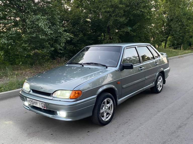 Продам ваз 2115 - 2009 года выпуска автомобиль в отличном состоянии, не требующих абсолютно никаких вложений, двигатель, коробка, ходовая на 5+ очень взбитая без посторонних шумов стуков и тд
Дно, пороги, стаканы, ланжероны в отличном состоянии завод сварки нигде нет !
По документам автомобиль кристально чист всю жизнь пробыл в одной семье 1 единственный владелец с автосалона ! Автотека зелёная без единого дтп, стёкла все родные.
На автомобиле, установлено, центральный замок, хорошая сигнализация с обратной связью, неплохая музыка, новая резина на красивых литых дисках .
Сел поехал в любую сторону
Цена : 355 тысяч рублей.
Остальные интересующие вас вопросы задавайте по номеру телефона !
+7 (949) 982-42-09
Реальному покупателю возможен торг
Осмотр город : макеевка - фотография - 1