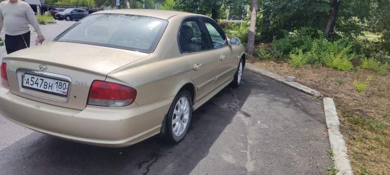 Продам hyundai соната, 2006г, тагаз, 2л, 131л. С. , мкпп, пробег 313000, в хорошем состоянии, все работает, 2 комплекта резины. 500000т. Р. Тел. +79496416159, юрий. Торг уместен. - фотография - 6