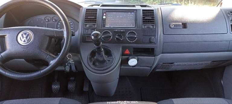 Продам volkswagen transporter t5 1.9tdi 2005 г. В.
Пробег 199000 т. К. , не скрученный, вся в родном окрасе, без ржавчины, без дтп, два ключа. По документам все чисто, я владелец. Авто эксплуатировалось только летом (по необходимости), в перевозках не участвовала. Машина обслужена полностью, сел и поехал.
Кондиционер, abs, esp, гидроусилитель руля, птф - ксенон, диски новые, резина новая (лето), в подарок родные диски (штампы, в идеале), все работает исправно.
Цена : 1 300 000 р. (торг)
Находится в пролетарском районе, звонить по телефону : +79493675820 олег константинович. - фотография - 9