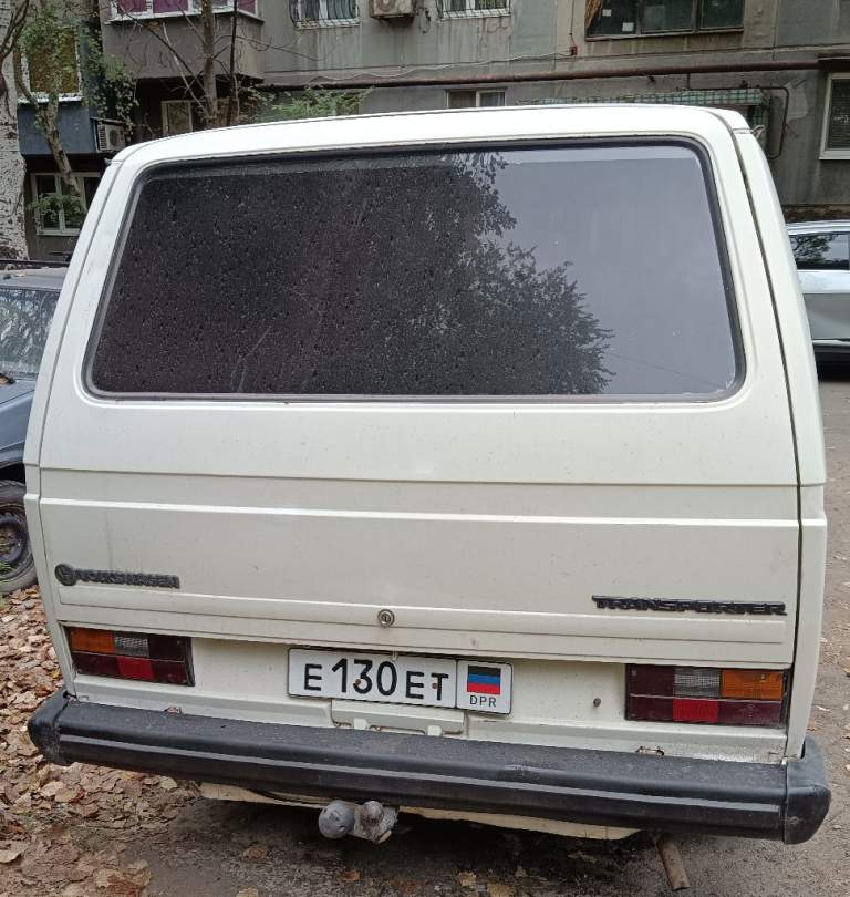 Продам volkswagen vw t3, 1986 г. В. , грузовой, 1.9 бензин, инжектор, 5 механическая коробка передач, бежевого цвета, состояние среднее, на ходу, регистрация рф, регион 180. Цена 300 т. Р. Тел. +7949 307-4808 - фотография - 3