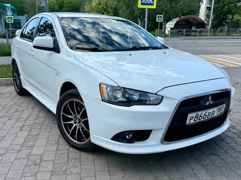 Продам: донецк
Mitsubishi lancer x рестайлинг 2014 года.
Птс: оригинал
Пробег:133.000 тыс км
Машина в отличном состоянии, без каких либо нареканий.
Собственник, по факту я 2-й хозяин, был перевес номеров в одной семье !пробег оригинал 100%, вся в родном окрасе, любые проверки включая сто приветствуется. Диски r-17 новая резина, камера заднего вида, регистратор в зеркале,
Цена:1🍋75тыс руб
📲📲📲 7 949 317 52 79 - фотография - 1