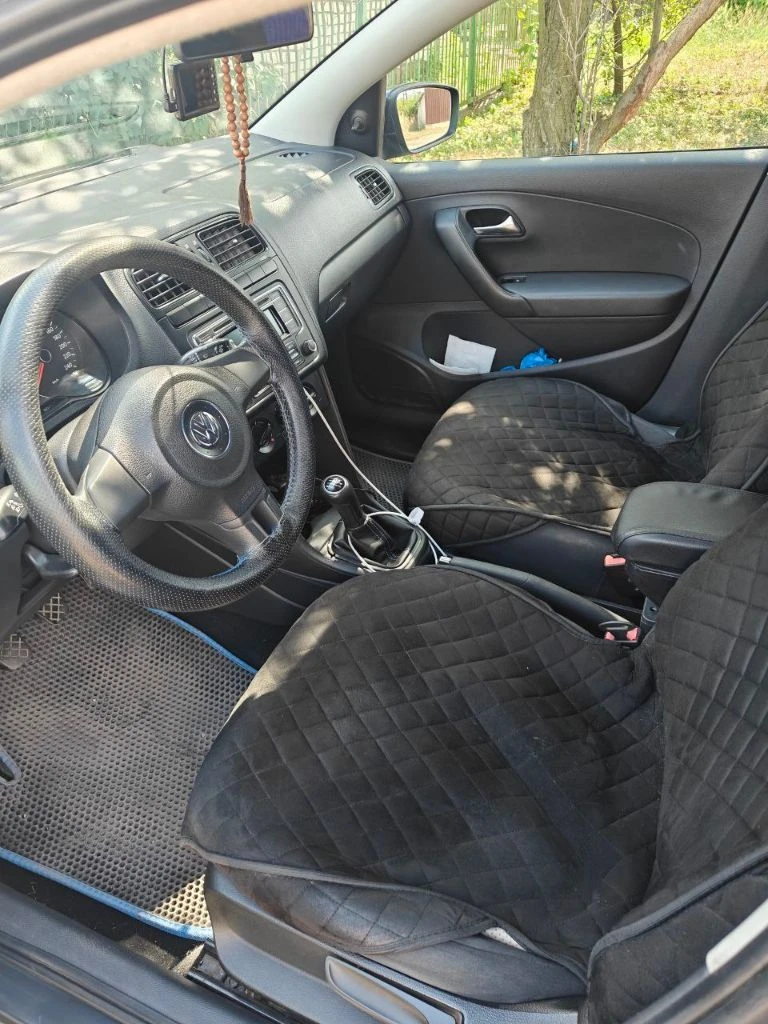 Продам wolksvagen polo мотор 1.6 105 лс, бензин коробка механика, пробег 210 тыс км, цвет серый. В хорошем состоянии. Авто обслужен и ухожен. Цена 800 тыс. Руб. Все вопросы по тел+79494213007 - фотография - 6