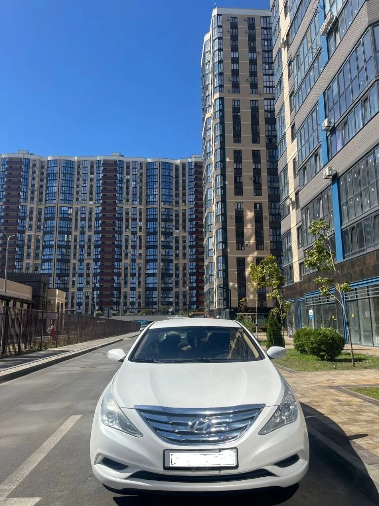 Hyundai sonata 2013 год
2.4 На 190 л. С. Акпп. Собственник
Пробег 1500 км, новый мотор, 2 недели назад прошла обкатку. (на новый мотор имеются все документы)
Комплектация:
-Электрорегулировка
Сиденья
-Датчик света
-Bluetooth, aux, usb
-Подогрев сидений
-Круиз контроль
-Датчики давления в шинах
Салон в ухоженном состоянии.
На переднем бампере есть трещины не критично.
Цену вижу 1,000,000 торг
Любые проверки. Остальные вопросы по телефону
(+7 (949) 728-71-08 )
Осмотр г. Донецк - фотография - 7