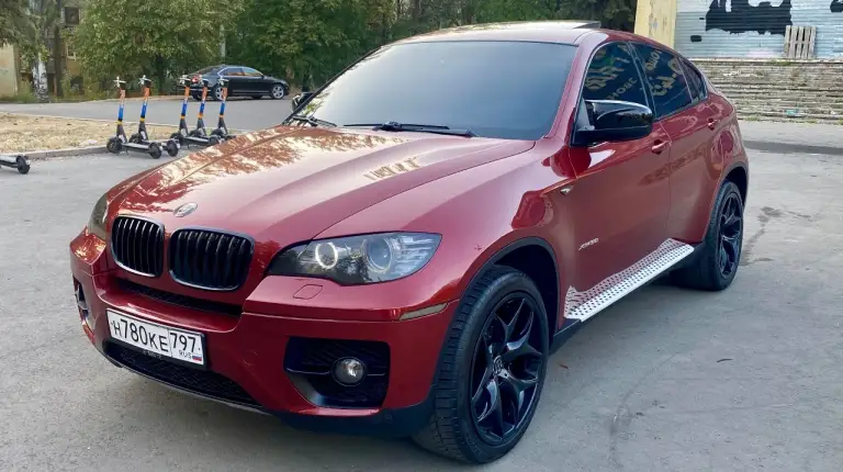 🔥 Bmw x6 🔥
🔹 Vin: 5uxfg43578lj36235
🔹 Двигатель: n54
🔹 Объем: 3000 см³ (306 л. С. )
🔹 Цвет: vermilionrot metallic
🔹 Салон: кожа leder nevada и schwarz
🔹 Год выпуска: 2008
🔹 Пробег: 165 000 км
🔹 Полный комплект документов, сервисные книги, два ключа!
Комплектация:
🔹 Спортивный пакет
🔹 Экспортная тормозная система
🔹 Обогрев руля
🔹 Разноширокие диски r21
🔹 Адаптивная подвеска (adaptive drive)
🔹 Система контроля давления в шинах
🔹 Камера заднего вида
🔹 Люк
🔹 Шторы на задних дверях
🔹 Автозатемняющиеся зеркала
🔹 Сиденья с памятью и подогревом
🔹 4-Зонный климат-контроль
🔹 Омыватели фар
🔹 Парктроники спереди и сзади (pdc)
🔹 Адаптивный ксенон
🔹 Круиз-контроль с функцией подтормаживания
🔹 Профессиональная аудиосистема hifi с dsp
🔹 Usb- и аудиоинтерфейс
Автомобиль в отличном состоянии, не требует вложений. Все проблемы устранены. Есть полный отчет о проведенных работах стоимостью более 650 000 ₽. Готов отправиться на любое сто для проверки.
Возможен обмен
Цена: 1,830,000 ₽
📞 +7 949 415-54-34 - фотография - 9
