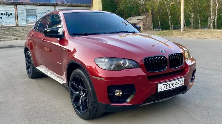🔥 Bmw x6 🔥
🔹 Vin: 5uxfg43578lj36235
🔹 Двигатель: n54
🔹 Объем: 3000 см³ (306 л. С. )
🔹 Цвет: vermilionrot metallic
🔹 Салон: кожа leder nevada и schwarz
🔹 Год выпуска: 2008
🔹 Пробег: 165 000 км
🔹 Полный комплект документов, сервисные книги, два ключа!
Комплектация:
🔹 Спортивный пакет
🔹 Экспортная тормозная система
🔹 Обогрев руля
🔹 Разноширокие диски r21
🔹 Адаптивная подвеска (adaptive drive)
🔹 Система контроля давления в шинах
🔹 Камера заднего вида
🔹 Люк
🔹 Шторы на задних дверях
🔹 Автозатемняющиеся зеркала
🔹 Сиденья с памятью и подогревом
🔹 4-Зонный климат-контроль
🔹 Омыватели фар
🔹 Парктроники спереди и сзади (pdc)
🔹 Адаптивный ксенон
🔹 Круиз-контроль с функцией подтормаживания
🔹 Профессиональная аудиосистема hifi с dsp
🔹 Usb- и аудиоинтерфейс
Автомобиль в отличном состоянии, не требует вложений. Все проблемы устранены. Есть полный отчет о проведенных работах стоимостью более 650 000 ₽. Готов отправиться на любое сто для проверки.
Возможен обмен
Цена: 1,830,000 ₽
📞 +7 949 415-54-34 - фотография - 6