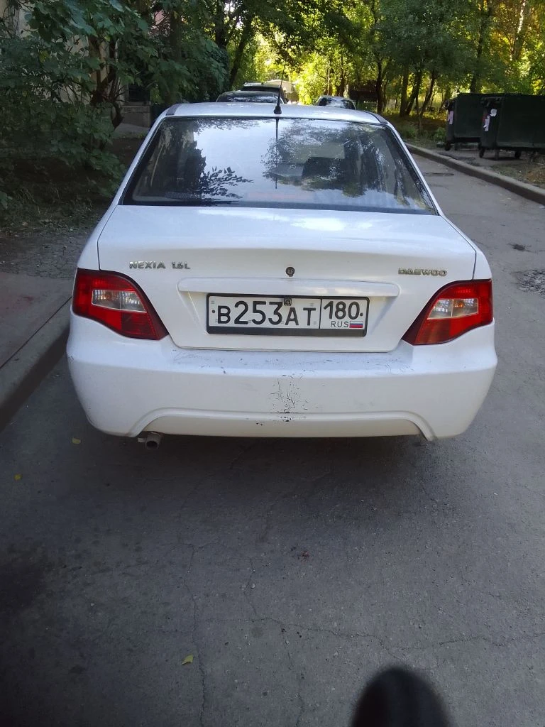 Продам: daewoo нексия, 2010г. В пробег 239000, 1,6л. Масло от замены до замены. Кузов не гнилой имеет косметические подкрасы, без дтп цена 240000 торг. Донецк, китровский р-н. Т. +79493038311 - фотография - 1