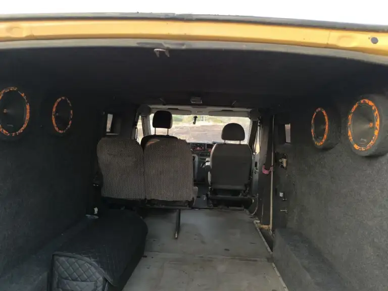 Продам бронированный ford transit (диса 29615) 2007г🔥🔥🔥
Задний привод.
Двигатель puma fxfa 2.4, дизельный с турбонаддувом 115л. С.
Броневая защита салона, крыши, бронестекла (держит пулю ак, акм) скрытые бойницыаварийный люк крышисистема пожаротушения отсека двигателя
Задний мост перебран, новое масло, новые блины и колодки. Новые троса ручника. Новый поддерживающий карданвала
Стоит хорошая музыка, продажа с ней. Задняя камера +1 камера в резерве(можно установить куда необходимо)
По документам все ровно штрафов/запретов нет.

Цена 750к🔥 + быстрый торг или обмен на ваше авто.
Телефон (+79494730802) или в л. С - фотография - 7