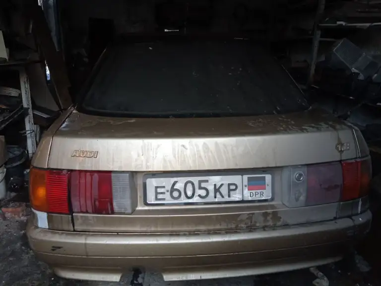 Audi 80 в хорошем состоянии без акб и стартера не гнилая - фотография - 6