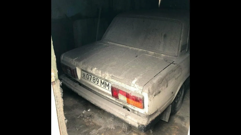 Ваз 2107
1990Г. В
В гараж заезжала своим ходом,
Несколько лет простояла без движения,
Педаль сцепления закисла,
Кузов в печальном состоянии,
Мотор/коробка в рабочем состоянии
Документы в порядке
Цена: 25 тыс руб
Все вопросы по телефону: +7 949 398 58 48 (на смс не отвечаю, звонить после 13:00) - фотография - 1