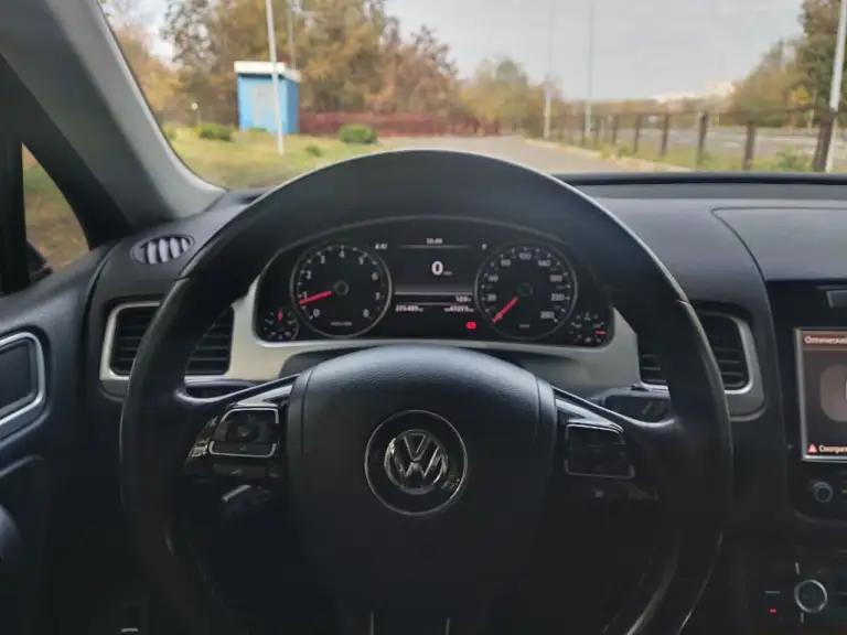 Volkswagen touareg nf 206kw 3.6 бензин, пробег 275000 км в идеальном состоянии, обслужен
Цена 2.2 🍋
Все вопросы по телефону:+79493133245 - фотография - 4