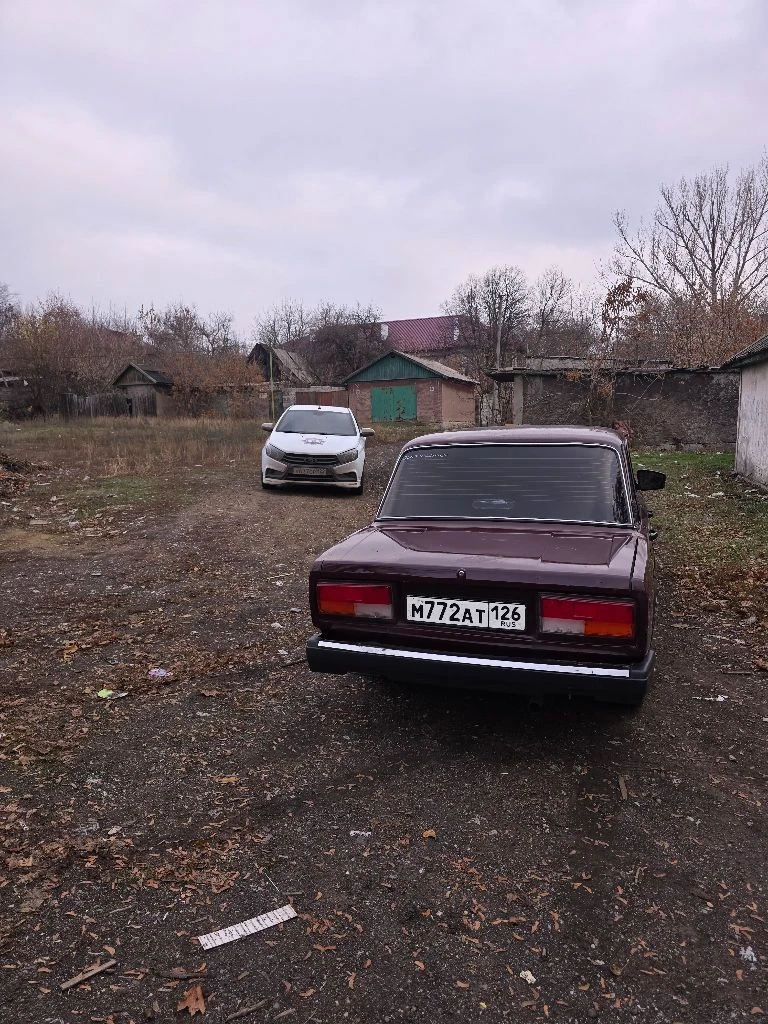 Ваз 2107 2009г. Авто заряженно, в хорошем состоянии, ухоженная.
Цена 310000 торг.
Тел. 7 949 796-73 23 - фотография - 1