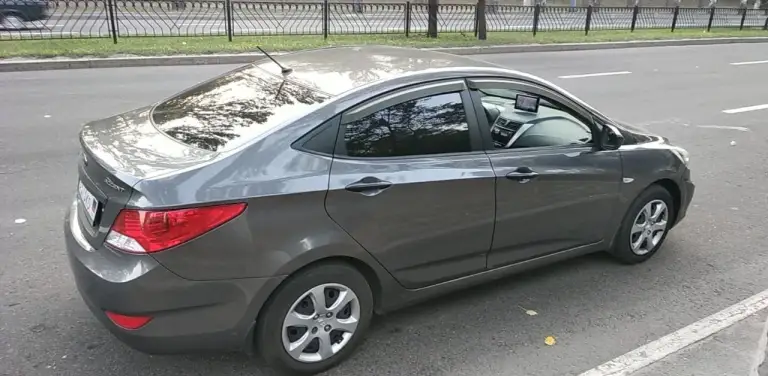 Продается автомобиль hyundai solaris 2012 года, двигатель 1,4 (107 л. С. ), пробег 150 000 км, цвет серый, механика, бензин, газ пропан, система abs, гидроусилитель руля, кондиционер, магнитола, новая зимняя резина
1 Собственник, машина была куплена в автосалоне
Не такси, не каршеринг!
Все дополнительные вопросы по телефону +79497969755 - фотография - 2