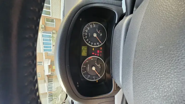 Hyundai accent 1.5 cdi, 2008г, 1.5 дизель, передний привод, механика, пробег 127 000км, цена 580 000р, +79384861240 - фотография - 7