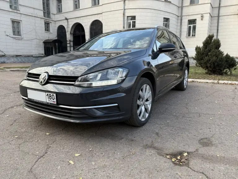 Volkswagen golf 7 (рестайлинг)1.6 tdi 2019 года из германии без пробега по рф
Цена: 1 800 000 руб.
Контактный телефон: ☎️+7 949 501 91 02☎️
Пробег 232 000 км.
Коробка передач: механическая
Привод передний
Место осмотра: донецк
Автомобиль на рф учете
Автомобиль комплектации iq. Drive оснащен автоматической парковкой, парктрониками 360, ассистентом контроля слепых зон, auto hold, системой start-stop, автоматический дальний свет, адаптивный круиз контроль, движение в полосе, экстренное торможение, проекция iq. Drive, цифровая приборная панель, car play, подогрев сидений, датчики давления шин, хром пакет и т. Д.
Автомобиль полностью в родной краске (включая бампера), очень экономичный, полностью обслужен (заменен комплект грм, помпа, ремень масляного насоса, сальник коленвала, ремень и ролик генератора, залит антифриз febi g13, масло двигателя motul, масло в коробке febi, поменяны все фильтра, поставлены проставки 2 см перед и зад, сделан развал схождения). Экология на месте всё работает. - фотография - 2