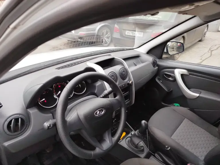 Lada largus отличное состояние, кондиционер, подогрев зеркал и сидений, электро регулировка зеркал, стеклоподъёмники, оригинальный пробег, новая зимняя резина, сигнализация star line.
Цена 1.1 млн.
Рассмотрю обмен на газель next рефрижератор. +79493475813 - фотография - 4