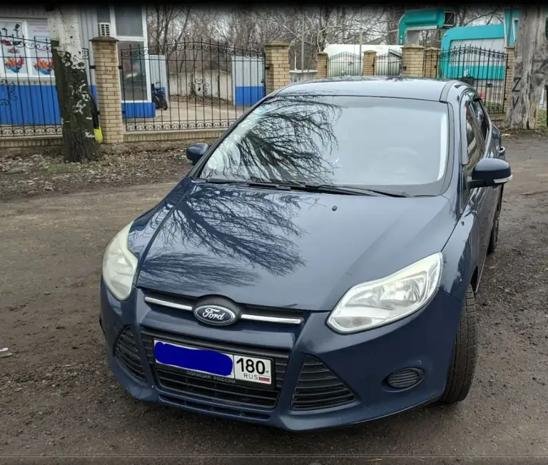 Горловка. Продается ford fokus 2014 г. В. Двигатель: 1,6 (125 л. С. ) коробка передач :механическая тип топлива:бензин автомобиль в родном окрасе, двигатель и коробка передач в отличном состоянии (новые), пробег оригинальный, все документы в порядке. Салон чист и опрятен, как новый. Автомобиль полностью обслужен и готов к эксплуатации. Зеркальный номер в подарок. Не упустите возможность приобрести надежный и экономичный автомобиль. Все заинтересованные могут связаться для дополнительных вопросов и осмотра. Цена: 900000 тел. +7(949) 427-29-91 - фотография - 9