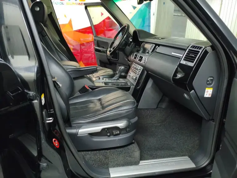 Продается авто марки land rover модель range rover 2009г. Выпуска - авто с абсолютно зелёной автотекой, имеющий по птс 3 владельца. Автомобили с такой историей, дожившие до наших дней, большая редкость. Машина находится в донецке по адресу: ул. Артема, 120а. Звонить по номеру: +79498446064, дмитрий. - фотография - 13