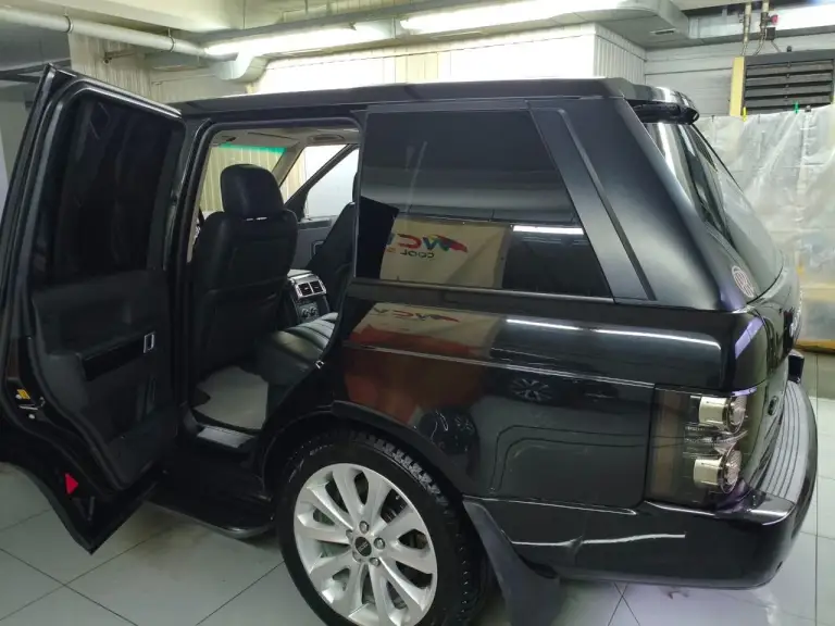Продается авто марки land rover модель range rover 2009г. Выпуска - авто с абсолютно зелёной автотекой, имеющий по птс 3 владельца. Автомобили с такой историей, дожившие до наших дней, большая редкость. Машина находится в донецке по адресу: ул. Артема, 120а. Звонить по номеру: +79498446064, дмитрий. - фотография - 8