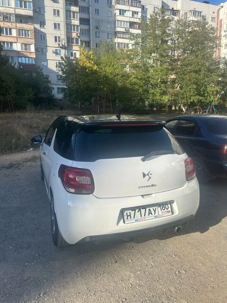 Ситроен ds3 хетчбек 2011г. , 1.6 дизель, механика 5мт, 116л. С. Авто в хорошем состоянии, расходники все поменяны. Климат, обогрев передних сидений, датчик дождя и света, парктроники, хорошая музыка, кожаный салон. Очень экономичный и быстрый автомобиль. +7 949 385 14 76 - фотография - 2