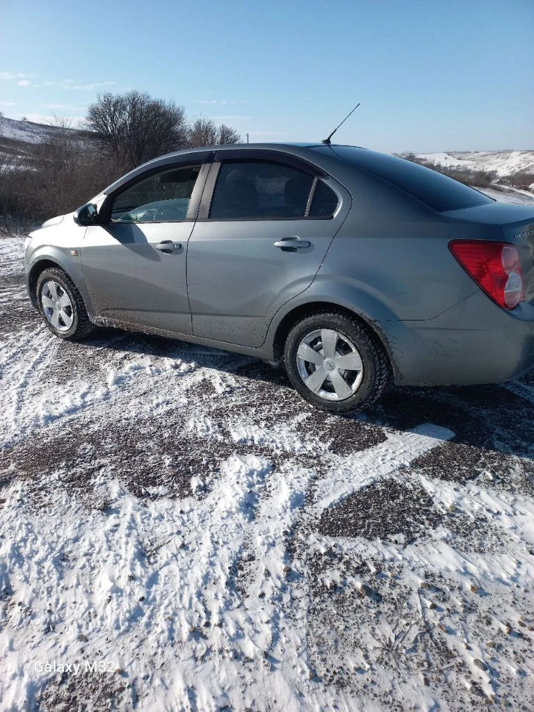 Chevrolet aveo т300 2013 года, мотор 1.6, коробка механика, передний привод, пробег 115 000 км, автомобиль в хорошем состоянии
Цена 650 000 р
Звонить по номеру: +7(949) 431-92-46 или +7 (904) 342-33-98 дмитрий - фотография - 3