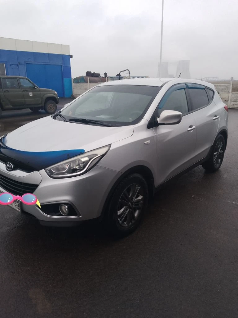 Продам hyundai ix 35 2л. 2014 г. В. , рестайлинг. Пробег 180000. Газ/бензин вписан в тех. Паспорт. Собственник. Цена 1050000 руб. , без торга. +79493684849 - фотография - 2