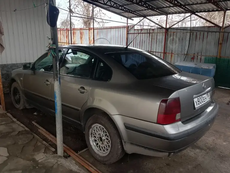 Срочно продам фольксваген пассат в5 1999год. Двигатель 1.9 дизель, после капремонта. Авто в нормальном рабочем состоянии. Цена 430.тел:+79493398779 - фотография - 4