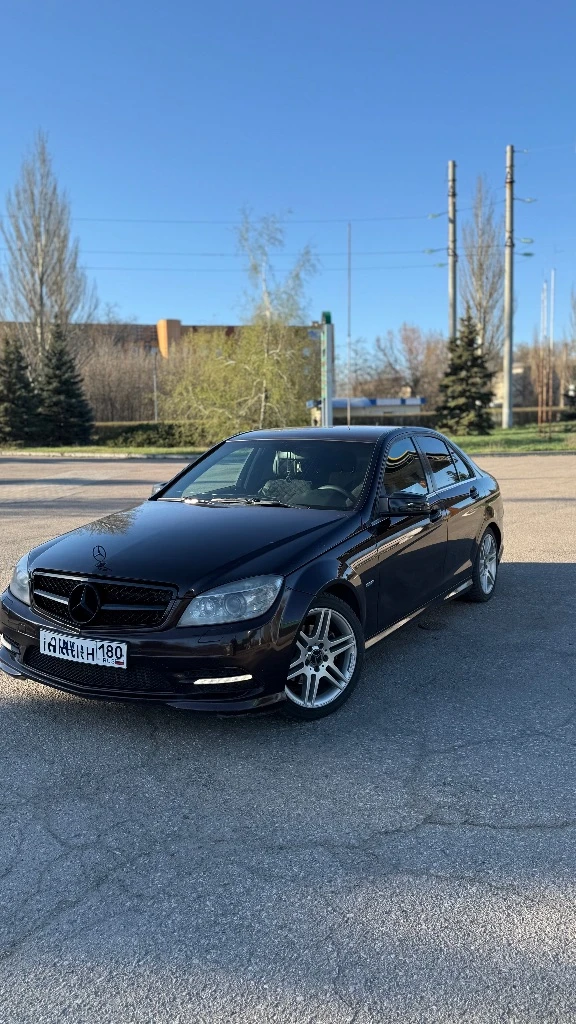 Mercedes-benz w204
2010 Года
Двигатель объёмом 1.8 л на 184 лошадей
‼️Машина во владение 2 года
Масло в двигателе и коробке менял вовремя
В феврале месяце менял цепь, прокладку клапанной крышки, свечи!
Масложора нету!!!
Антифриз тоже на месте не куда не уходит
Есть незначительные косяки
По кузову, и ходовой
По этому и такая цена‼️
‼️950 Тыс. Хороший торг у капота ‼️
‼️‼️‼️Внимание цена низ рынка! Из-за косяков
И предлагать хлам по цене рынка не интересно‼️
Комплектация
✅ Бортовой компьютер
✅Климат-контроль 2-зонный
✅Круиз-контроль
✅Парктроники с переди и сзади
✅3 Режима езды
✅Кондиционер❄️
✅Подогрев передних сидений 🔥
✅Регулировка руля по вылету
✅Регулировка руля по высоте
✅Мультируль с подруливыми лепестками переключение передач
✅Усилитель руля
✅Электропривод зеркал
✅Электростеклоподъемники задние
✅Электростеклоподъемники передние
✅Электрорегулировка передних сидений
✅Электрообогрев боковых зеркал
✅Центральный замок
✅Антиблокировочная система (abs)
✅Подушка безопасности водителя
✅Подушка безопасности пассажира
✅Подушки безопасности боковые
✅Система стабилизации (esp)
Цена автомобиля 950т. Р. На косяки хороший торг строго возле автомобиля
Находится автомобиль донецк петровка
Возможен пригон по договорёности
Телеграм @ni_ki_ta23
Звонить по номеру +79493934602 - фотография - 1